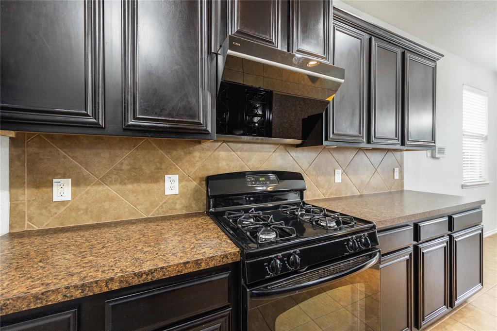 Summit View Lake Ph Three - Residential