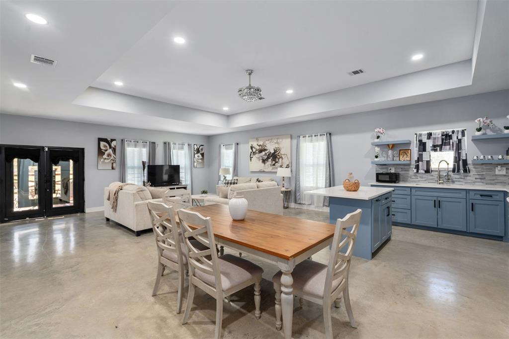 Point La Vista - Residential