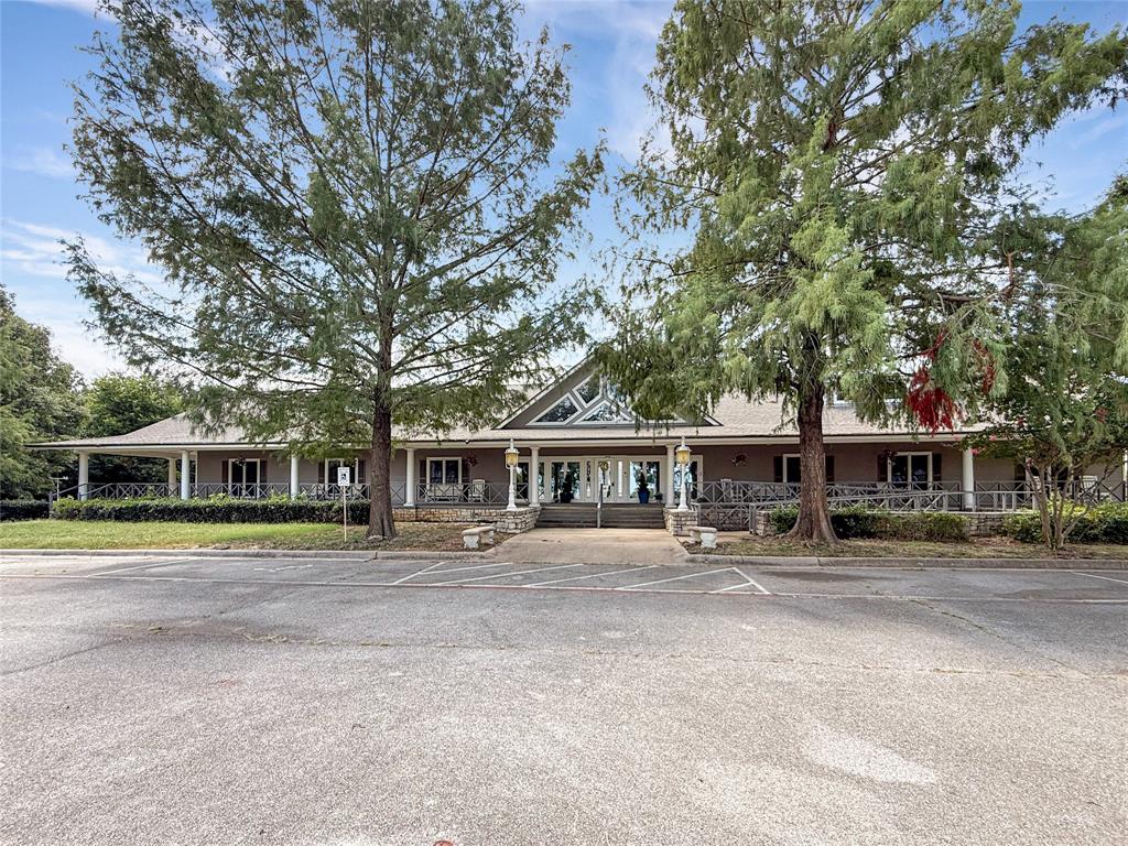 AMAZING OPPORTUNITY TO RE LICENSE AND OPERATE A 16 BED SMALL ALF - B MEMORY CARE FACILITY. THIS HAS ALL THE HIGH END AMENITIES NEEDED TO GET THE HIGHER BED RENTS! SALON INSIDE OF FACILITY. ALL RESIDENT ROOMS HAVE PRIVATE ENSUITE BATH. ENORMOUS LIVING AREAS WITH FLOOR TO CEILING STONE FIREPLACE, COMMERCIAL KITCHEN, HUGE LAUNDRY AREA AND ALL OF THIS NESTLED ON 3 ACRES OF SECLUDED LAND IN AN AREA WITH THE REBA MACENTIRE CENTER FOR REHABILITATION AND OTHER FACILITES. THIS FACILITY HAS BEEN THOROUGHLY RENOVATED TO MEET ADA COMPLIANCE, FEATURING ADA BATHROOMS AND ACCESSIBLE LIVING AREAS. NO EXPENSE WAS SPARED ON THE REMODELING OF THIS FACILITY. DONT MISS OUT ON THIS ONCE IN A LIFETIME OPPORTUNITY, COME AND LICENSE YOUR FACILITY!
