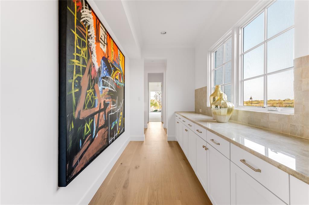 Montrachet - Residential