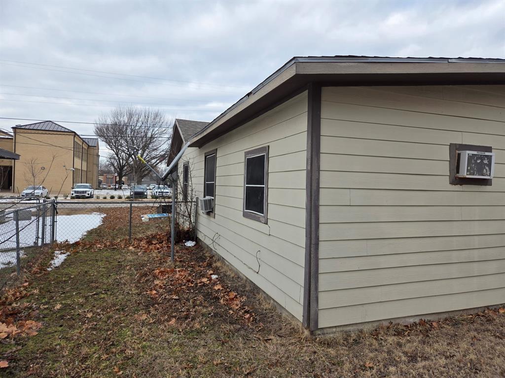 Gladney Leach - Residential