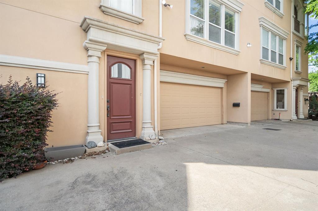 Palmvilla - Residential