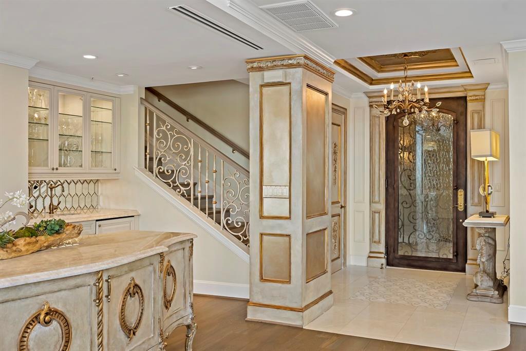 Plaza At Turtle Creek Residence Ph - Residential
