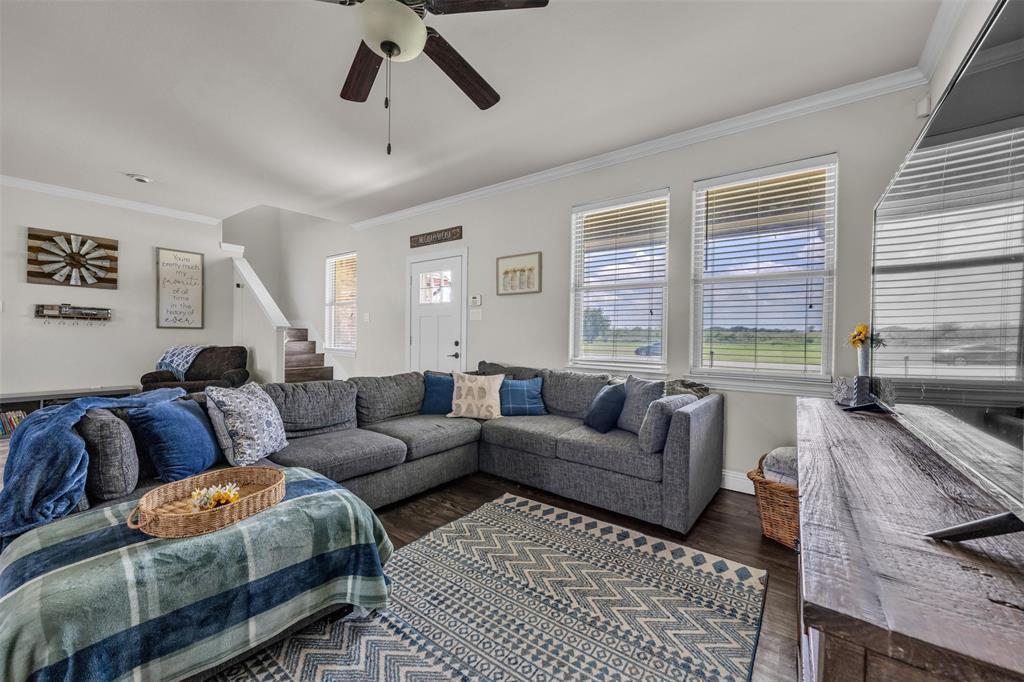 Longspur Estates - Residential