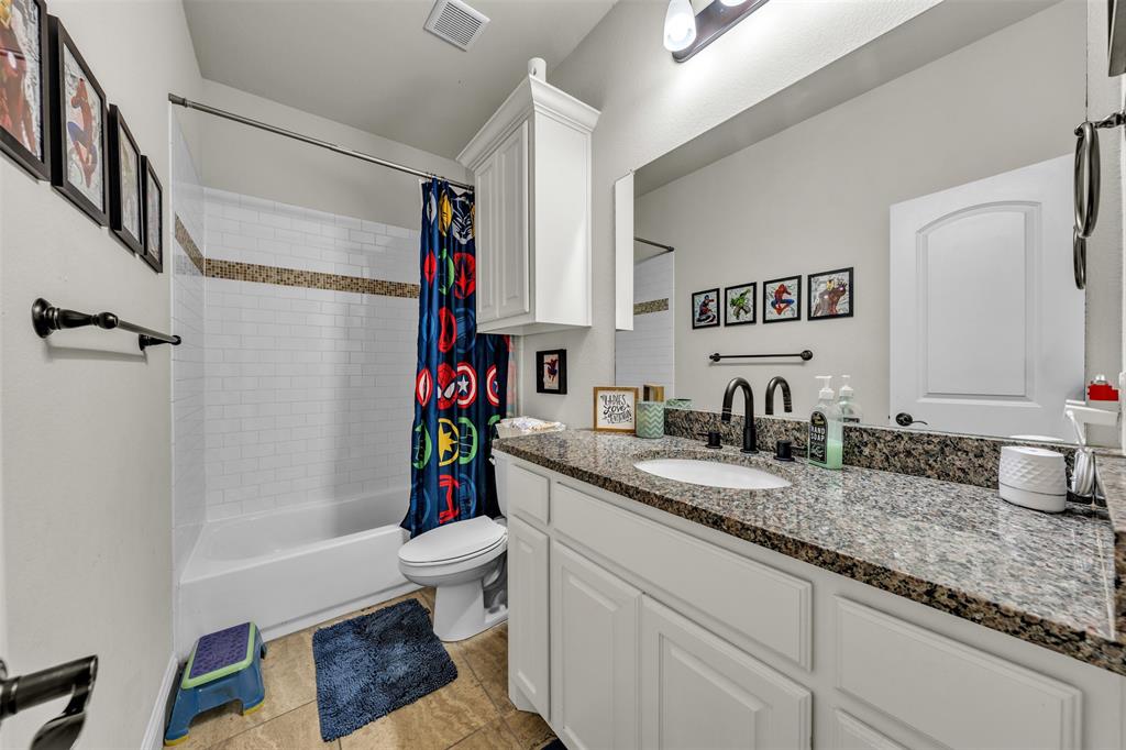 Longspur Estates - Residential