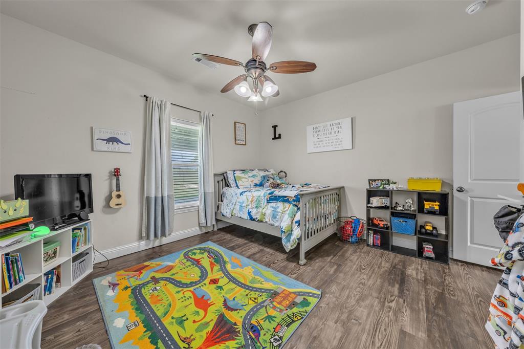 Longspur Estates - Residential