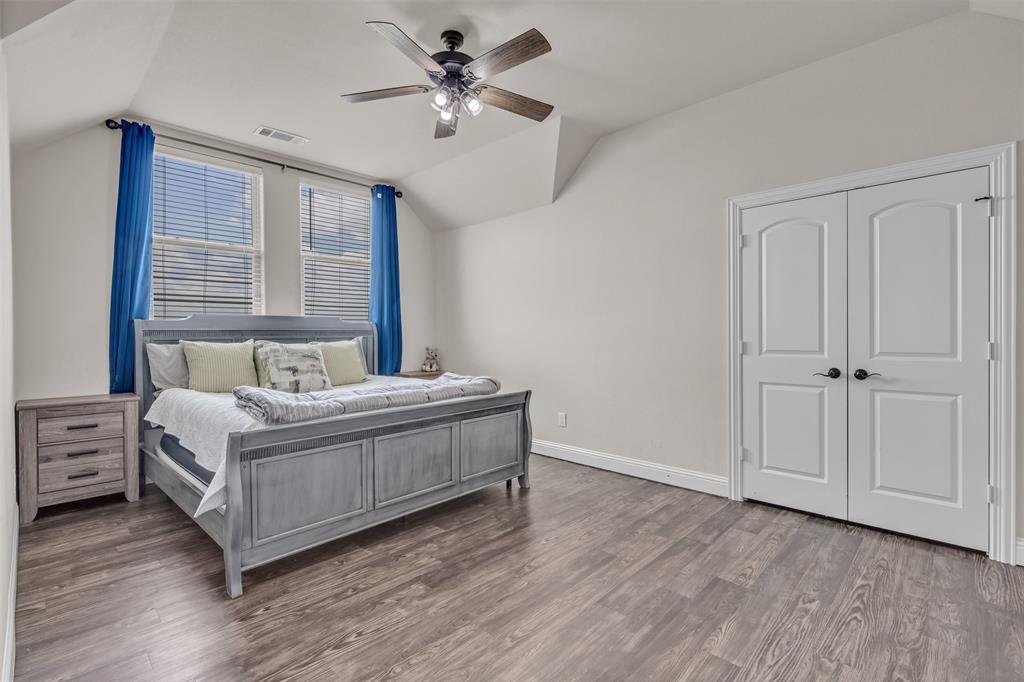 Longspur Estates - Residential