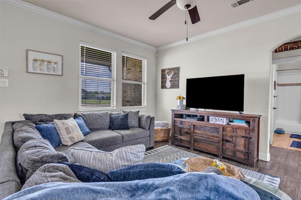 Longspur Estates - Residential