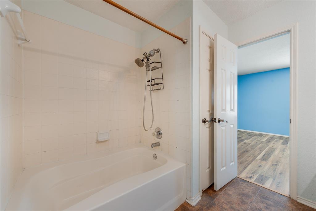 Lost Spurs Add - Residential