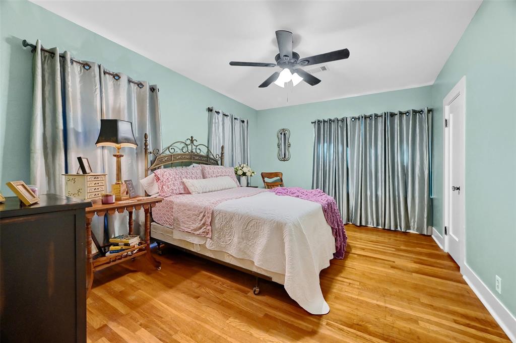 Shannon T J Town - Residential