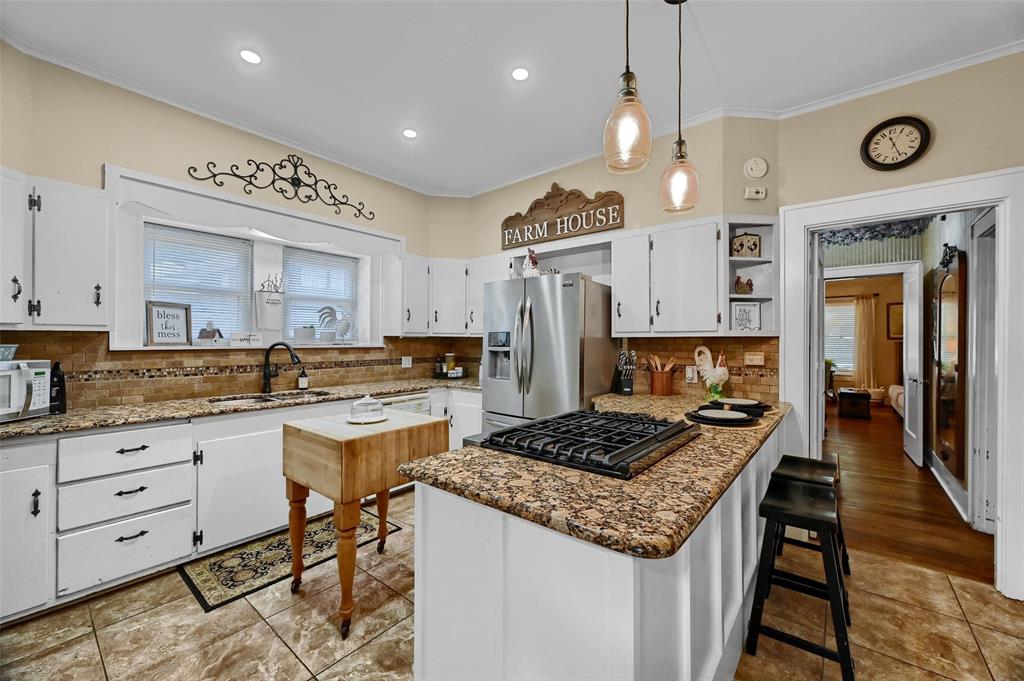 Shannon T J Town - Residential