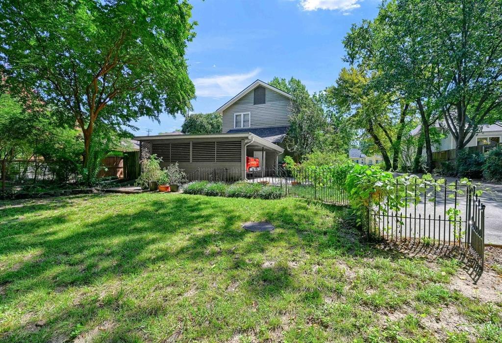 Shannon T J Town - Residential