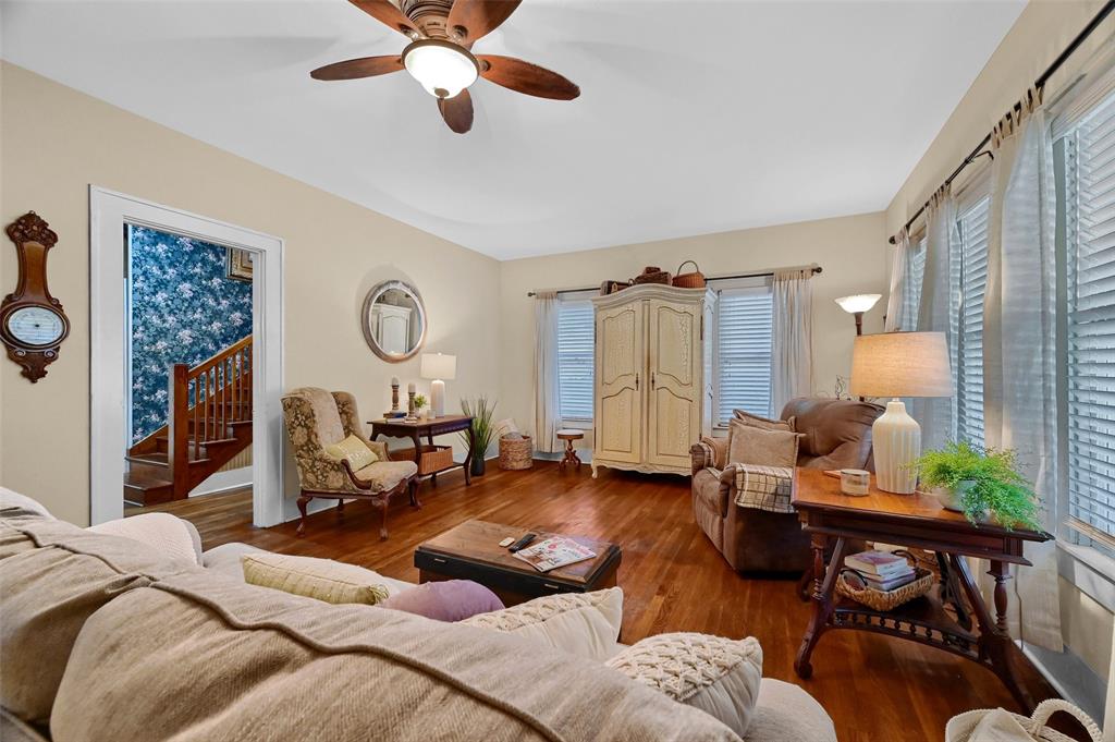 Shannon T J Town - Residential