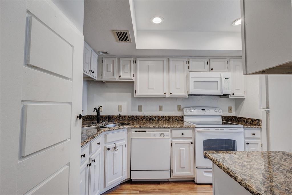 Brookhaven Village Condo Ph 01 & 0 - Residential
