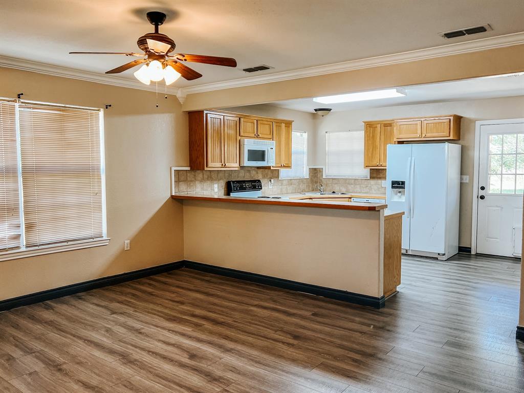 A B Foster 1st Add - Clyde - Residential Lease