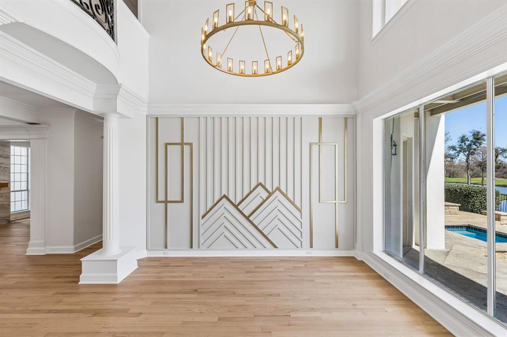 Kings Court Of Willow Bend - Residential