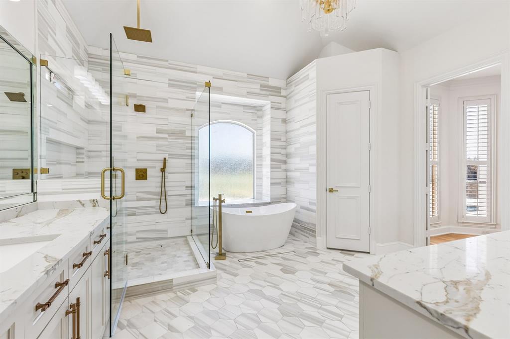 Kings Court Of Willow Bend - Residential