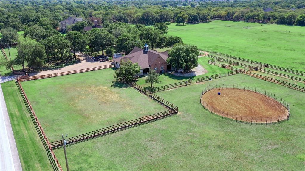 Sc White - Farm