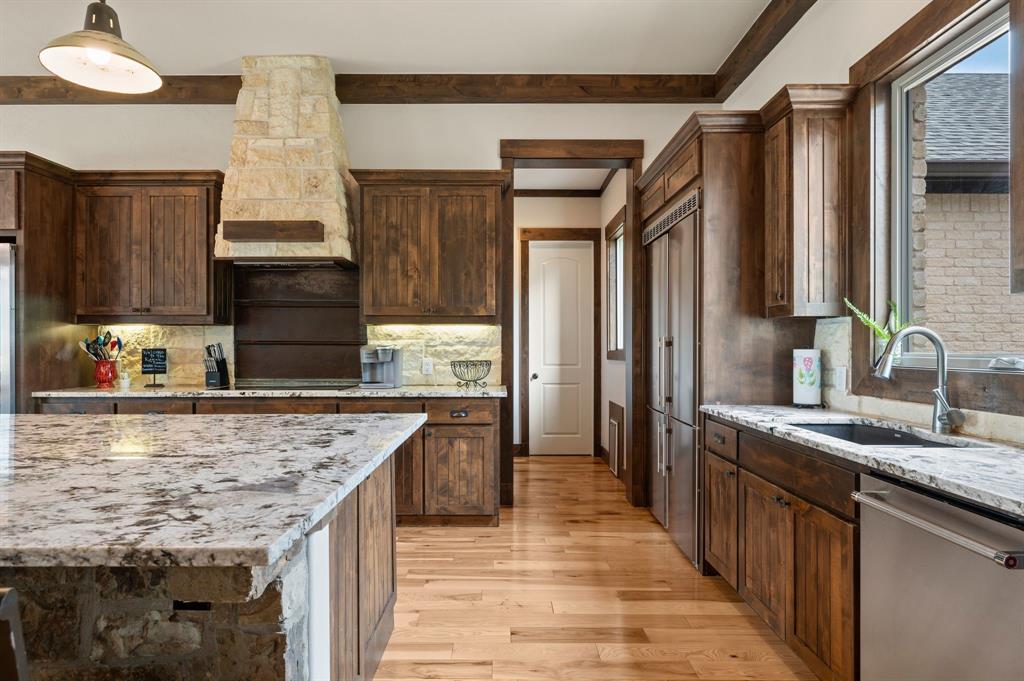 Elkins Jw - Residential