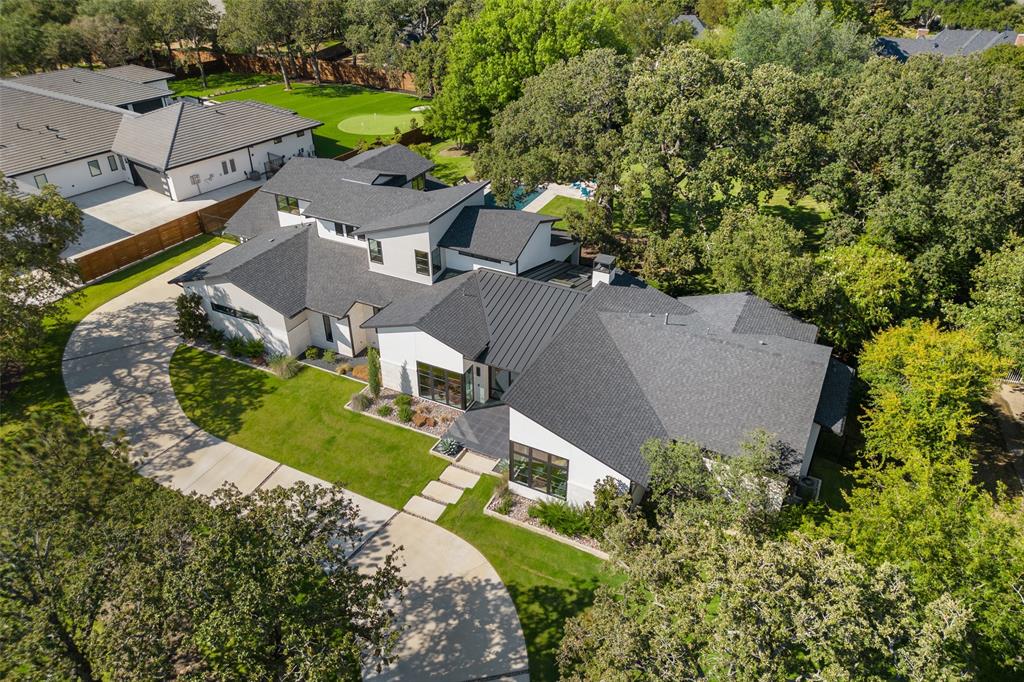 Diamond Circle Estate Add - Residential