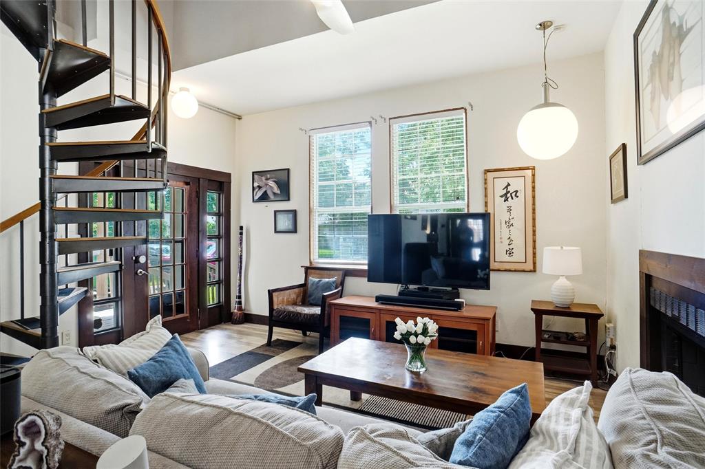 Junius Heights - Residential