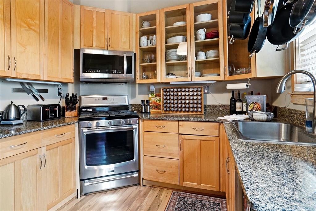 Junius Heights - Residential