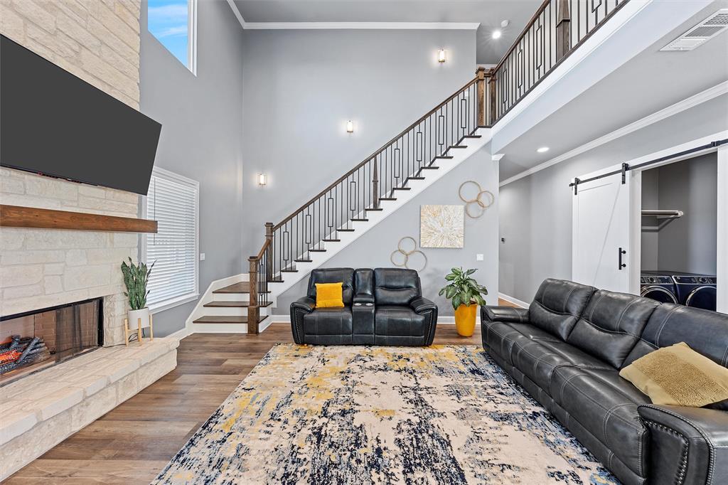 Creekside - Residential