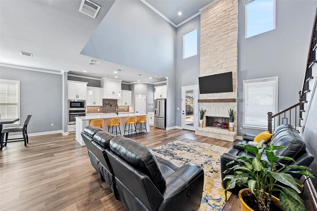 Creekside - Residential