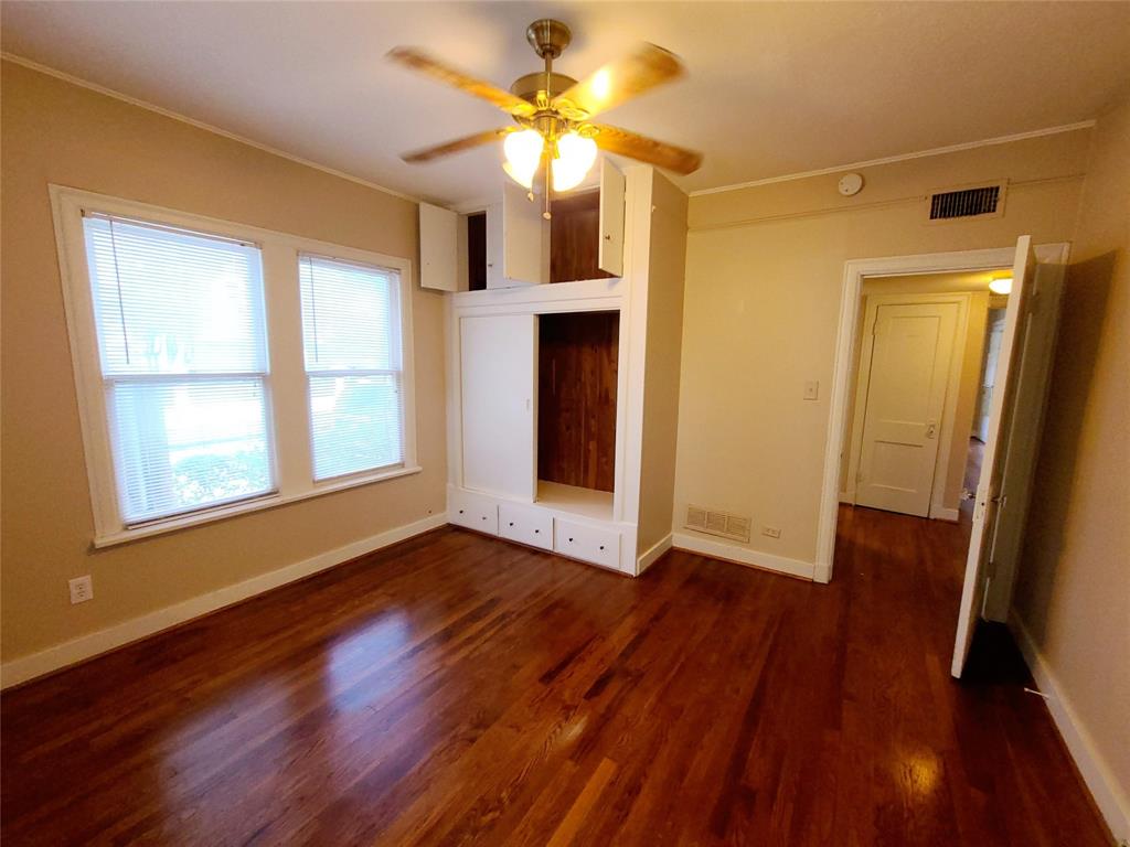 Lakewood Heights - Residential Income