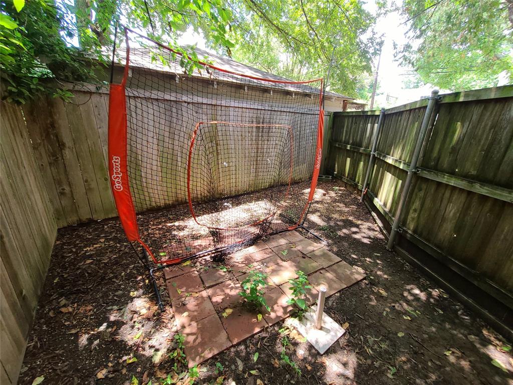 Lakewood Heights - Residential Income