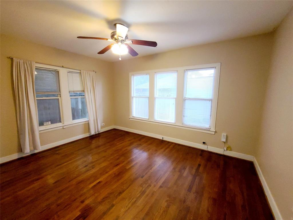 Lakewood Heights - Residential Income