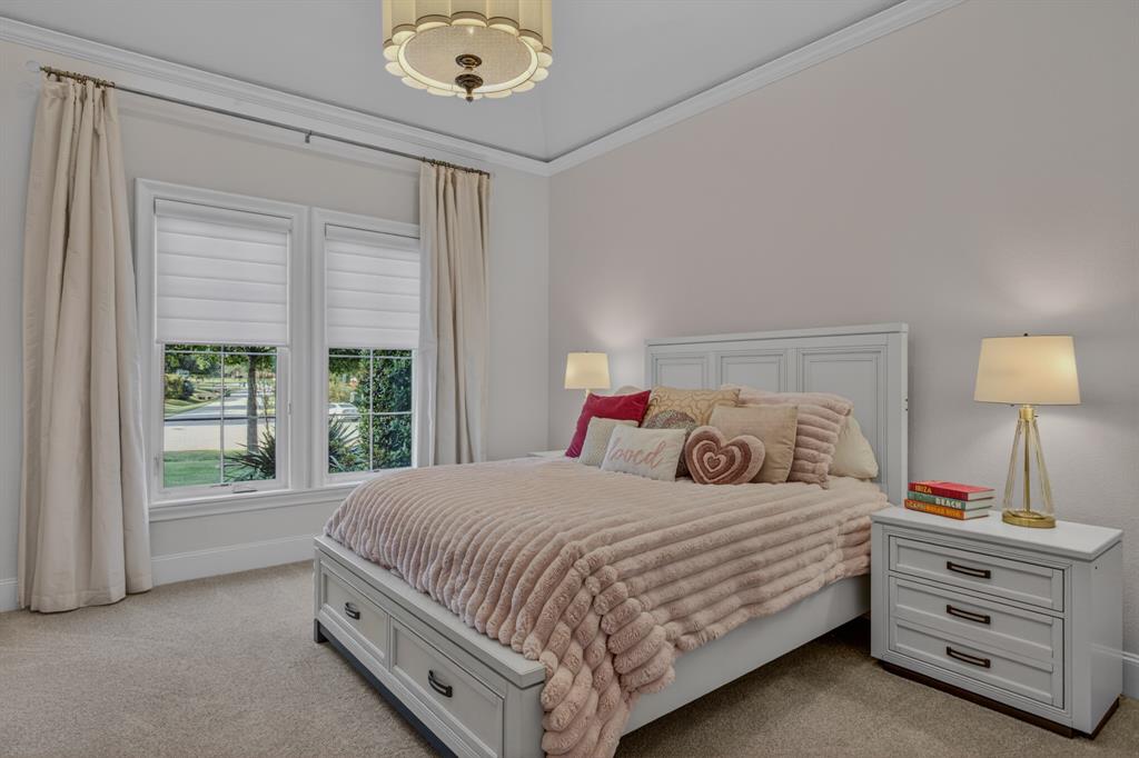 Bella Lago - Residential