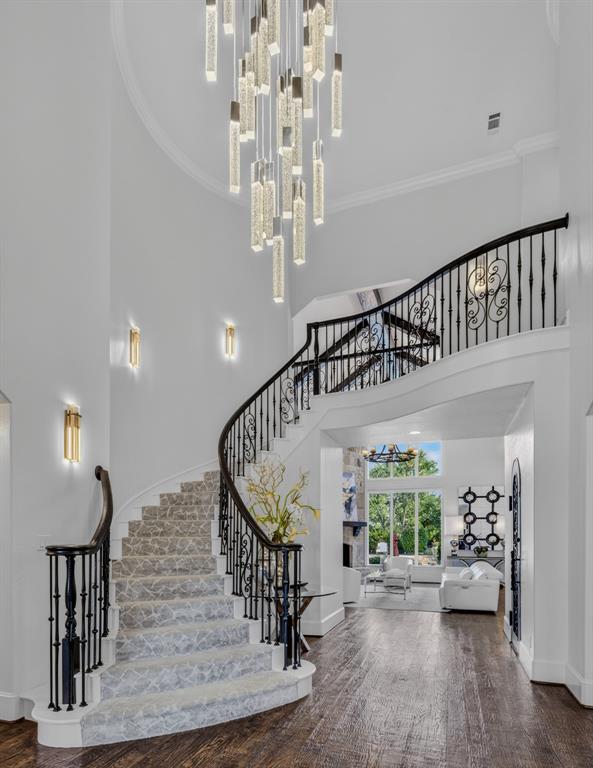 Bella Lago - Residential