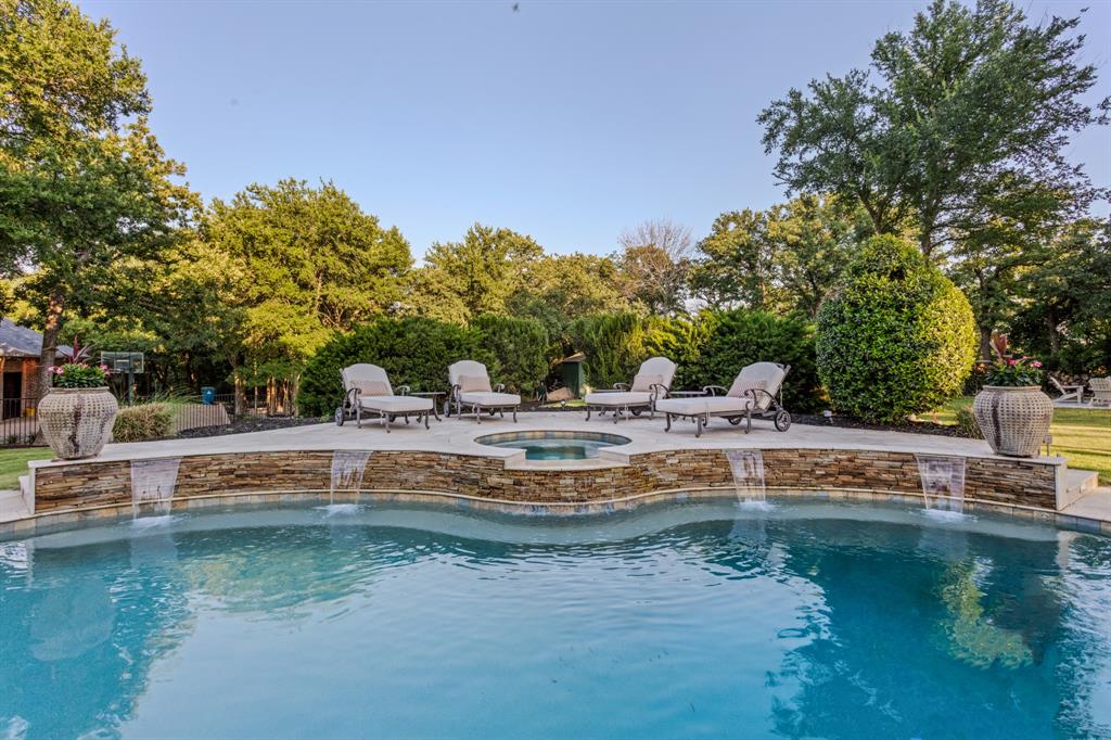 Bella Lago - Residential