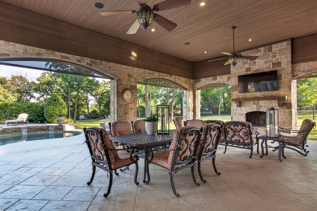 Bella Lago - Residential