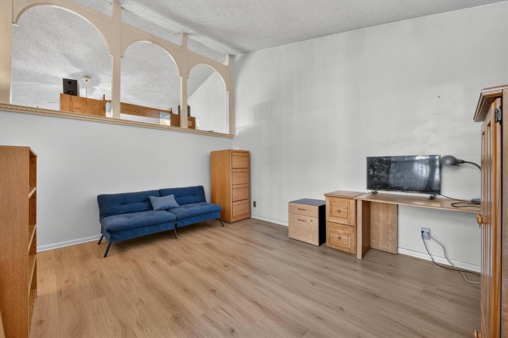 Meadowbrook East Add - Residential