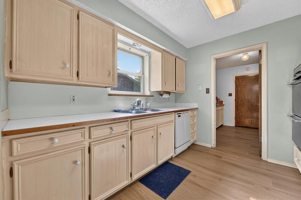 Meadowbrook East Add - Residential
