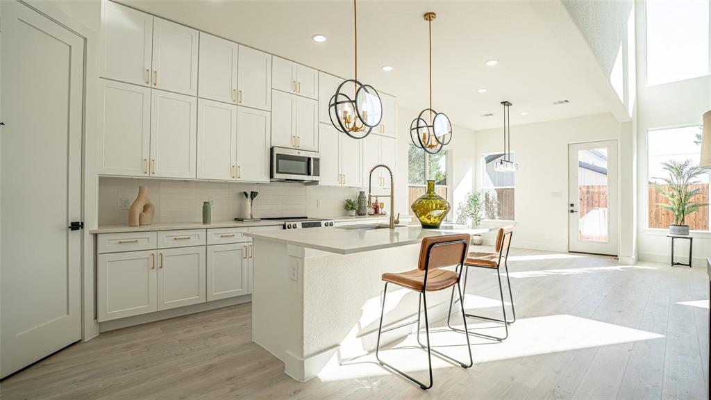 Canyon Creek V - Residential Income