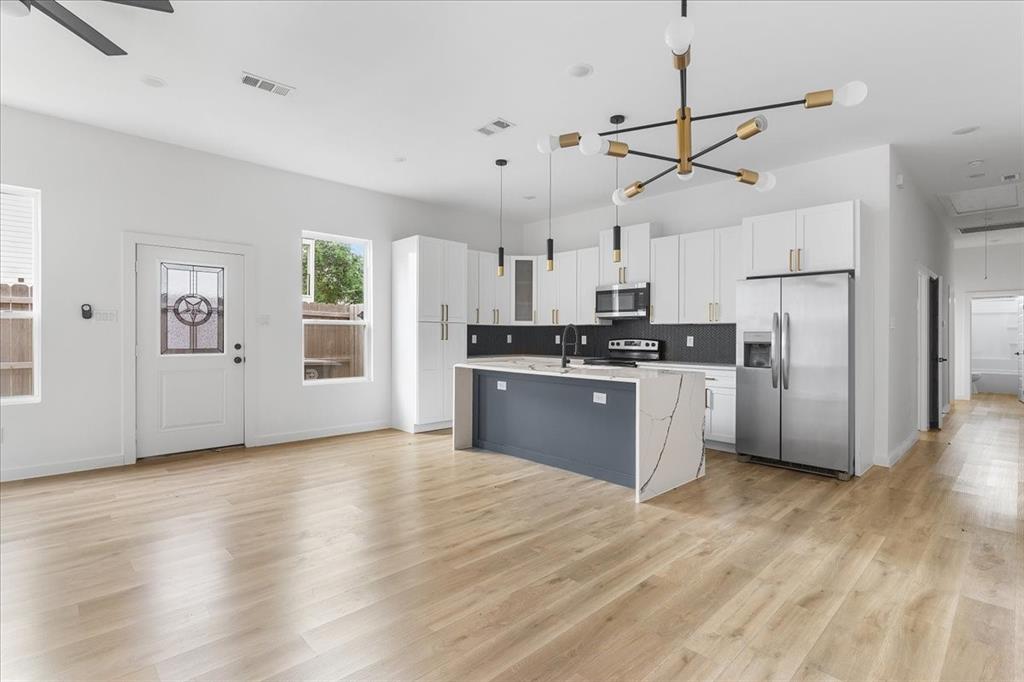 Ervay Place - Residential