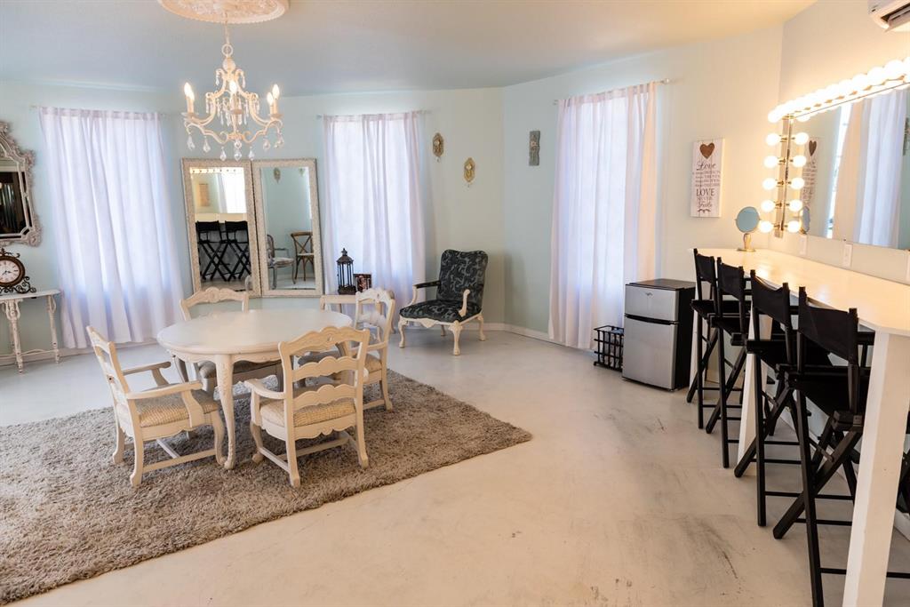 A1253 P PRICE, ACRES 14.896 - Residential