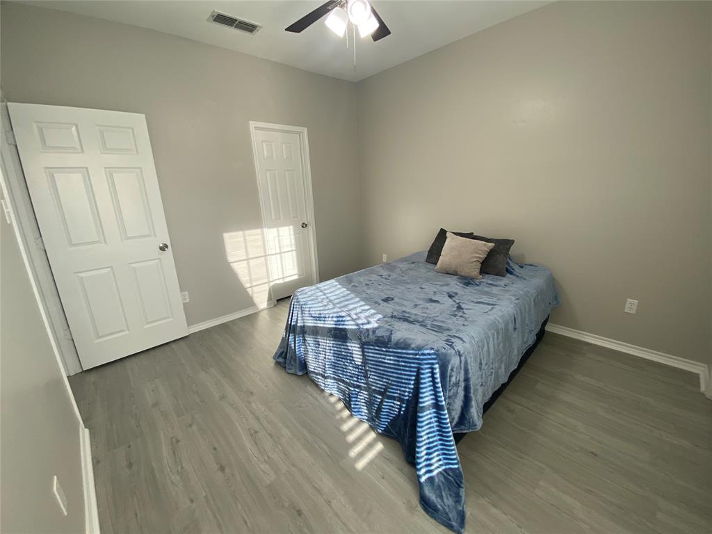 Country Club Pl-Rev - Residential