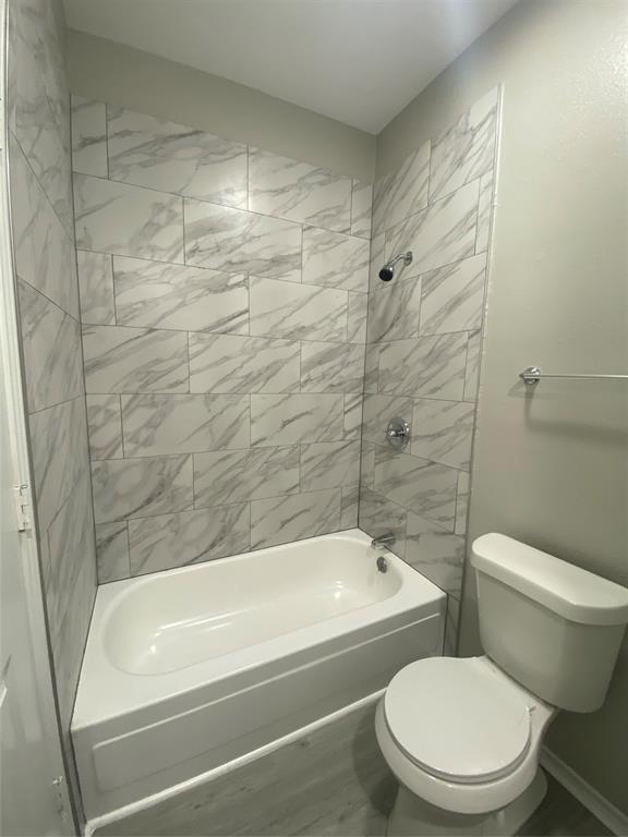 Country Club Pl-Rev - Residential