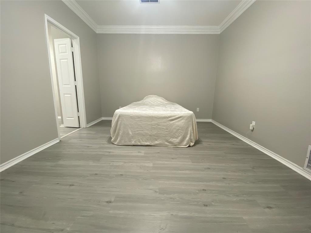 Country Club Pl-Rev - Residential