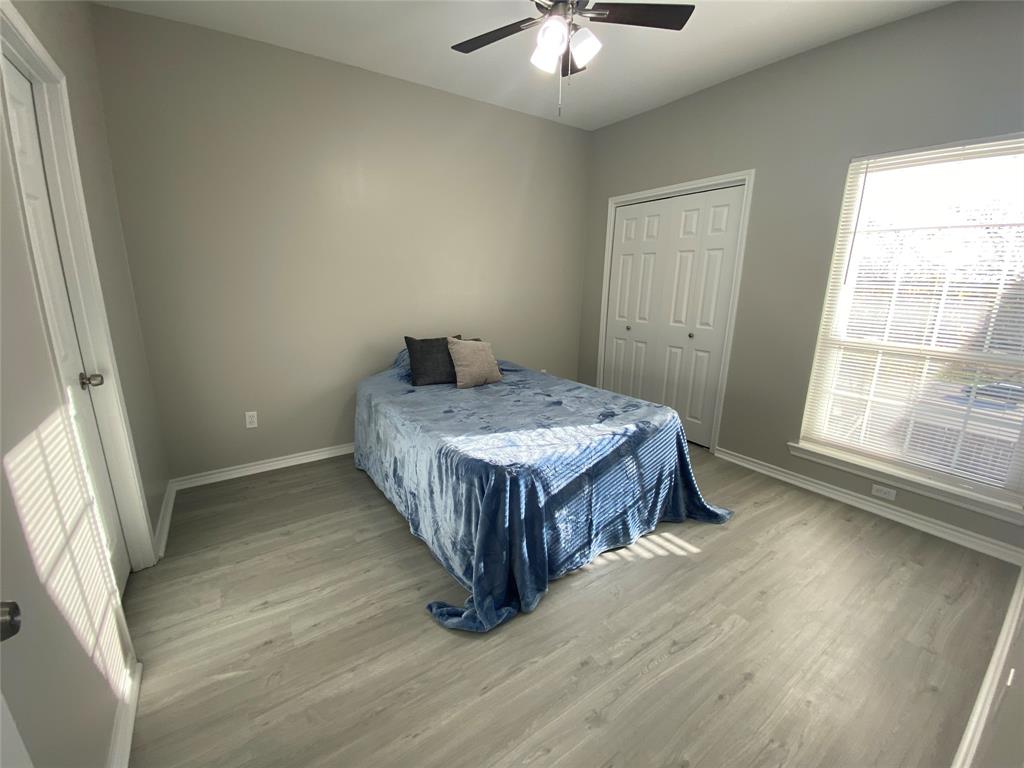 Country Club Pl-Rev - Residential