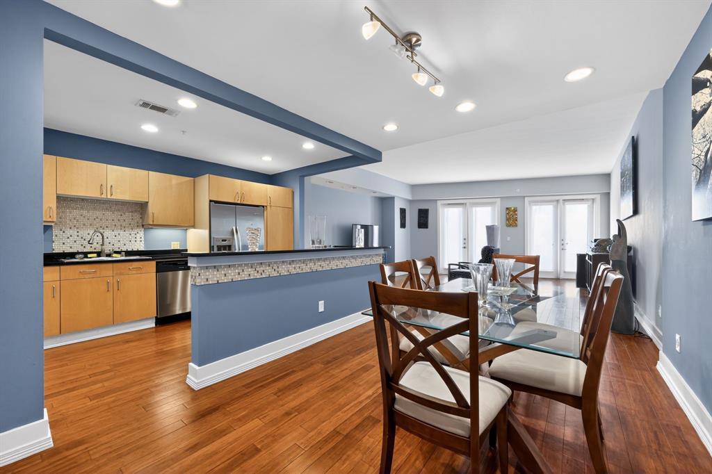 Aventura Condos - Residential