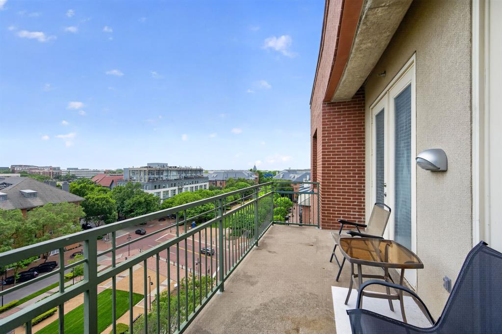 Aventura Condos - Residential