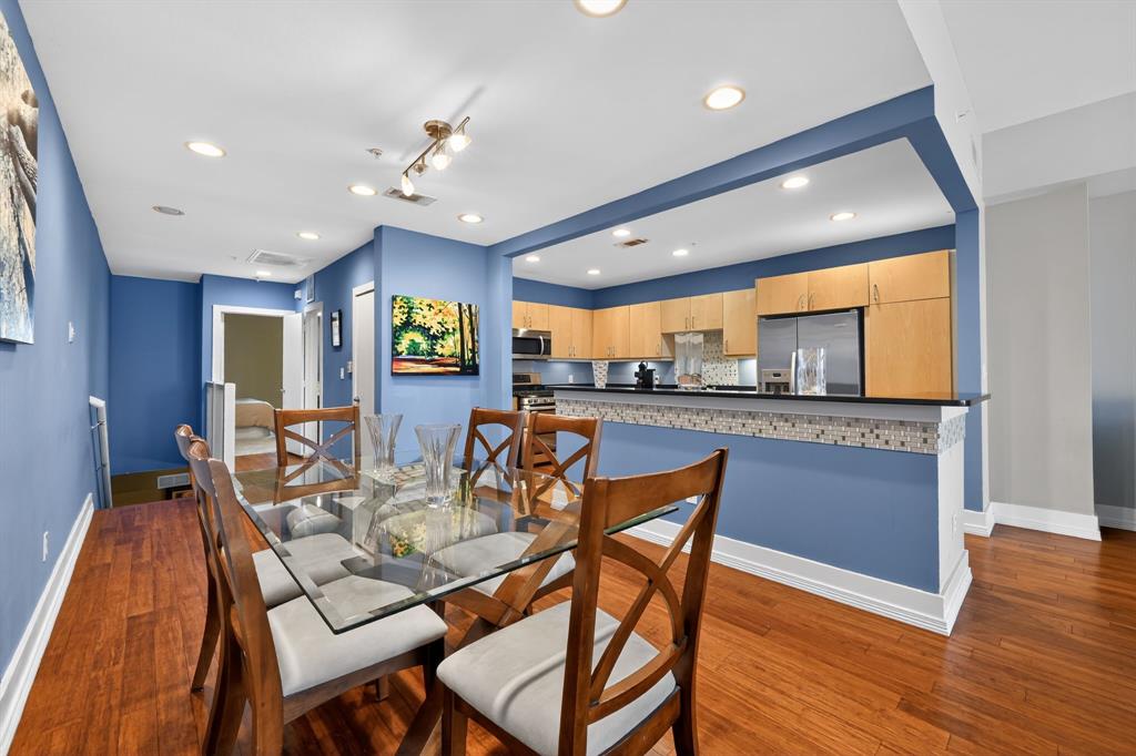 Aventura Condos - Residential