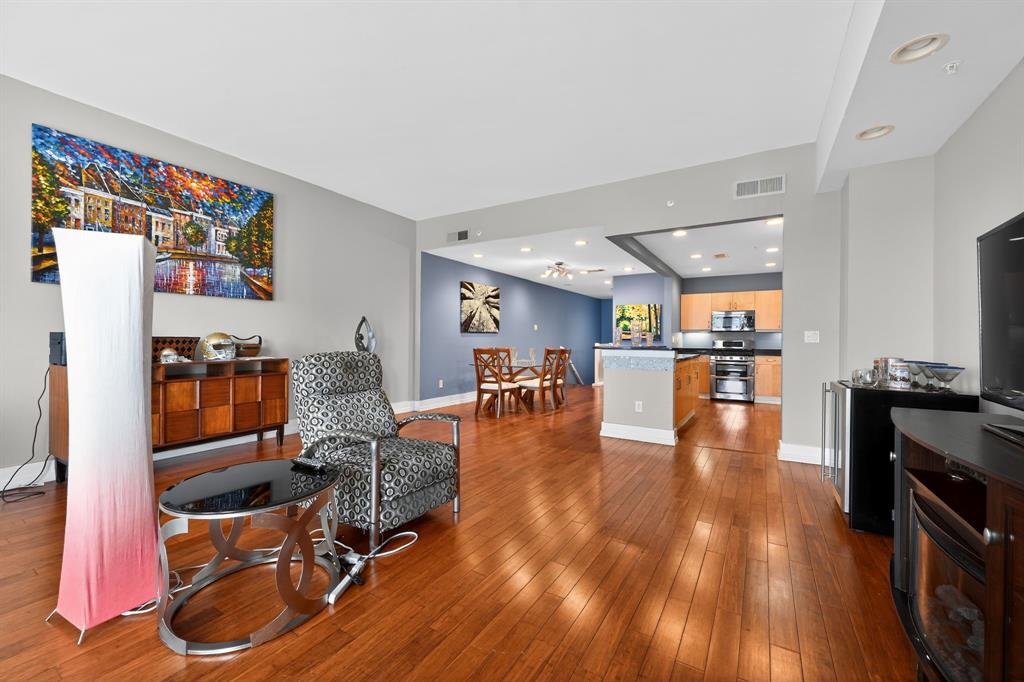 Aventura Condos - Residential