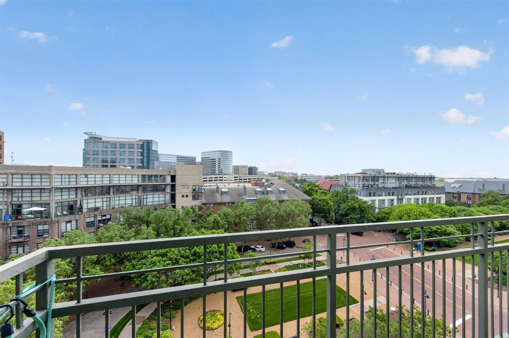 Aventura Condos - Residential