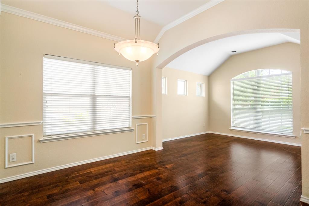 Fountainview Ph One - Residential